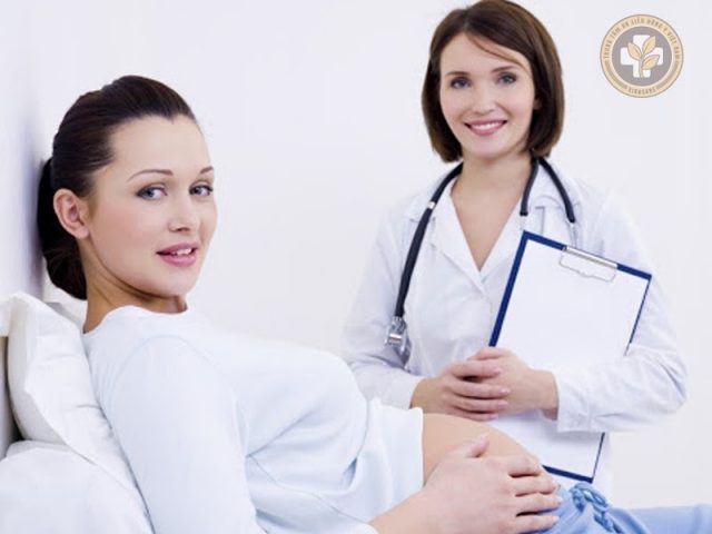 Điều trị viêm họng dành cho phụ nữ mang thai