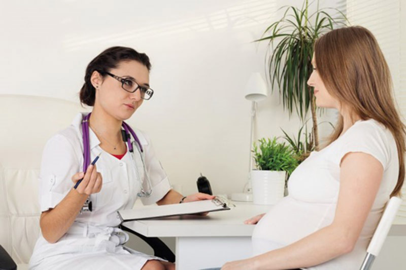 Mẹ bầu nên thận trọng với các loại thuốc bôi trị tổ đỉa trong giai đoạn thai kỳ