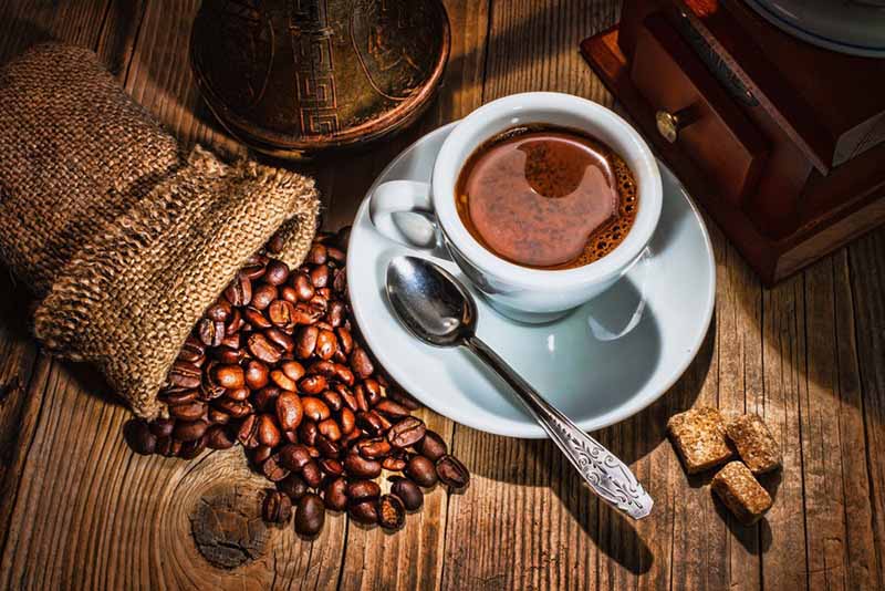 Cà phê và các chất kích thích khác có thể khiến bệnh viêm xoang trở nặng