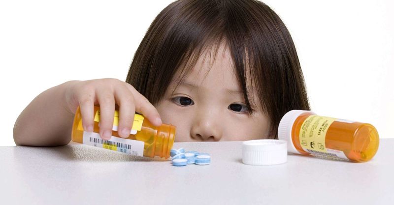 Có thể điều trị bệnh viêm khớp dạng thấp cho trẻ em bằng thuốc Tây