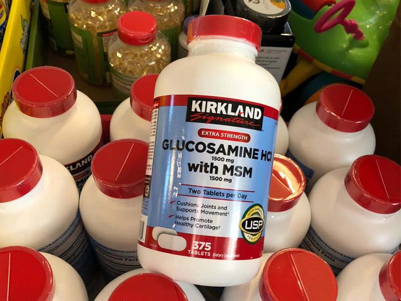 Thuốc trị đau khớp gối của Mỹ Kirkland Glucosamine & Chondroitin được sản xuất bởi thương hiệu hàng đầu Mỹ đảm bảo chất lượng cao