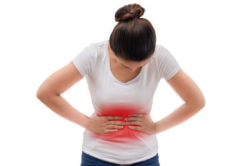 Đau bụng là dấu hiệu cơ bản nhất của viêm dạ dày