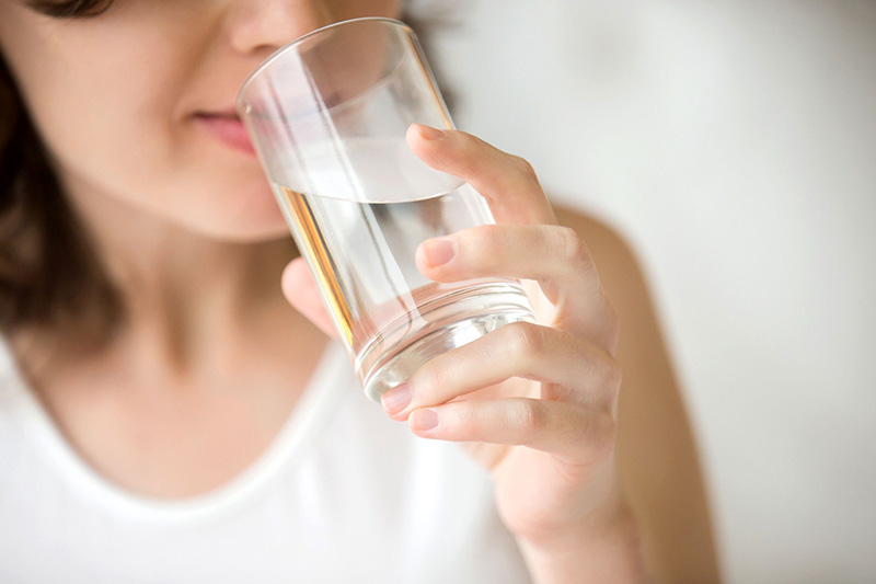 Uống nhiều nước có hiệu quả phòng chống bệnh