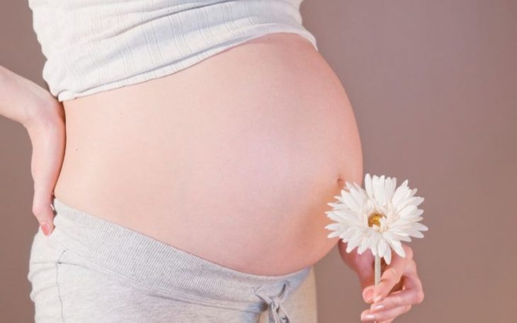 Viêm âm đạo khi mang thai: Cách điều trị và những điều cần biết