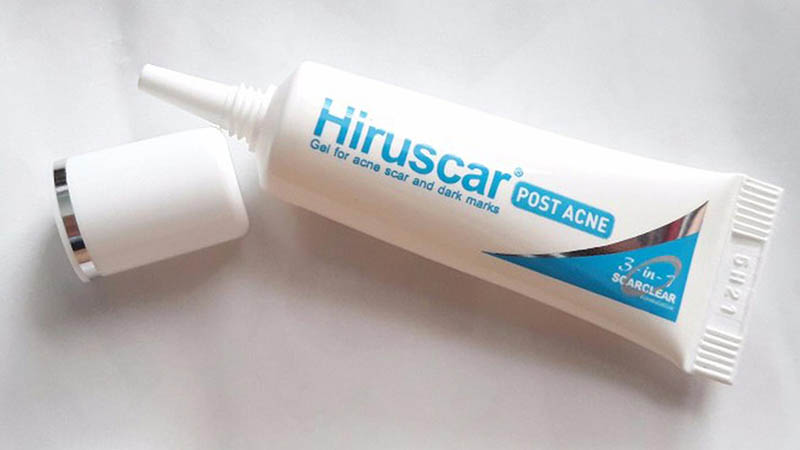 Hiruscar Post Acne là sản phẩm trị sẹo hàng đầu Thuỵ Sỹ