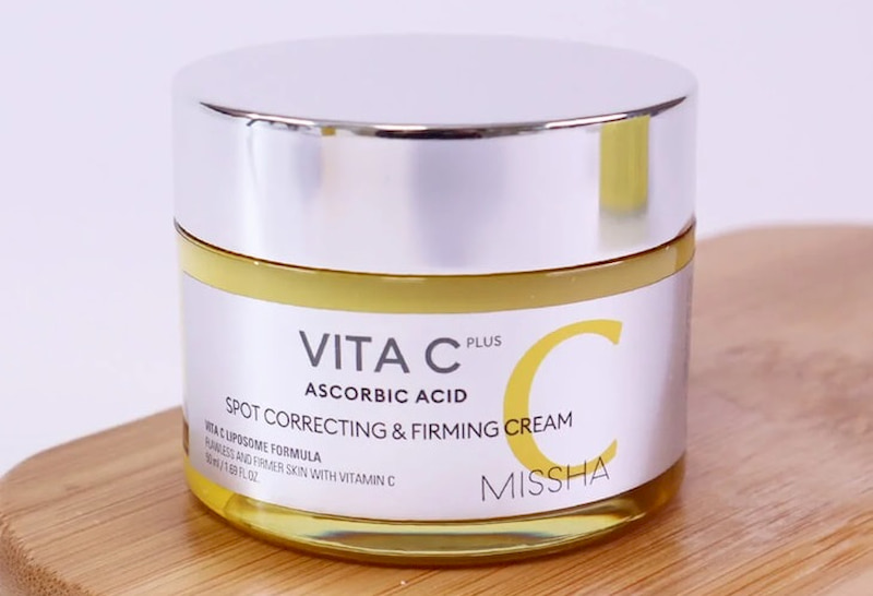 Kem trị nám Hàn Quốc Missha Vita C Plus Spot Correcting & Firming Cream