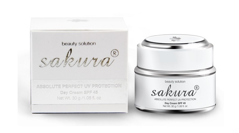 Kem trị nám Nhật Bản Sakura Absolute Perfect UV Protection Day Cream vừa trị nám vừa chống nắng dưỡng da