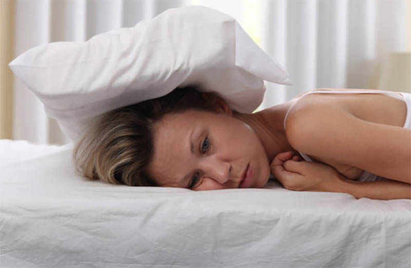9 mẹo dân gian trị mất ngủ cực kỳ hiệu quả
